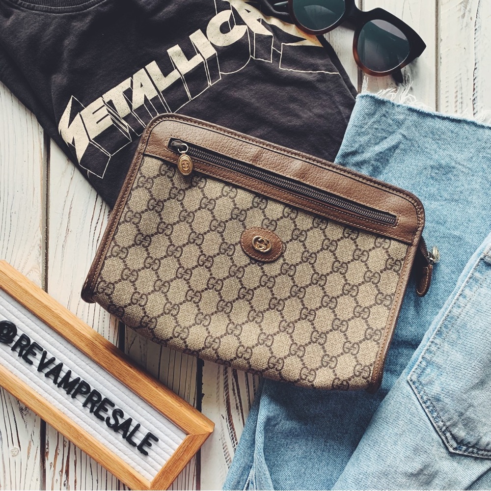 VINTAGE GUCCI CLASSIC GG MONOGRAM ZIP CLUTCH BAG